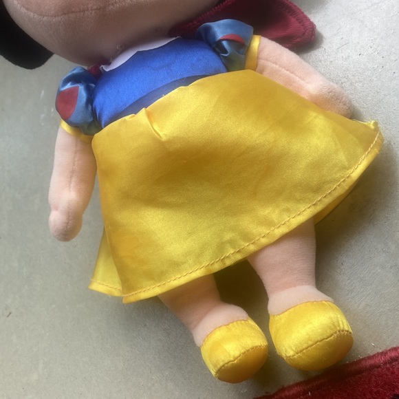 Disney Snow White toddler stuffed doll. About one foot tall or maybe 10-11 in - Picture 3 of 8